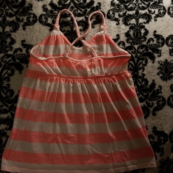 Girls shirt - Picture 2 of 2